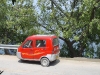 La petite voiture rouge